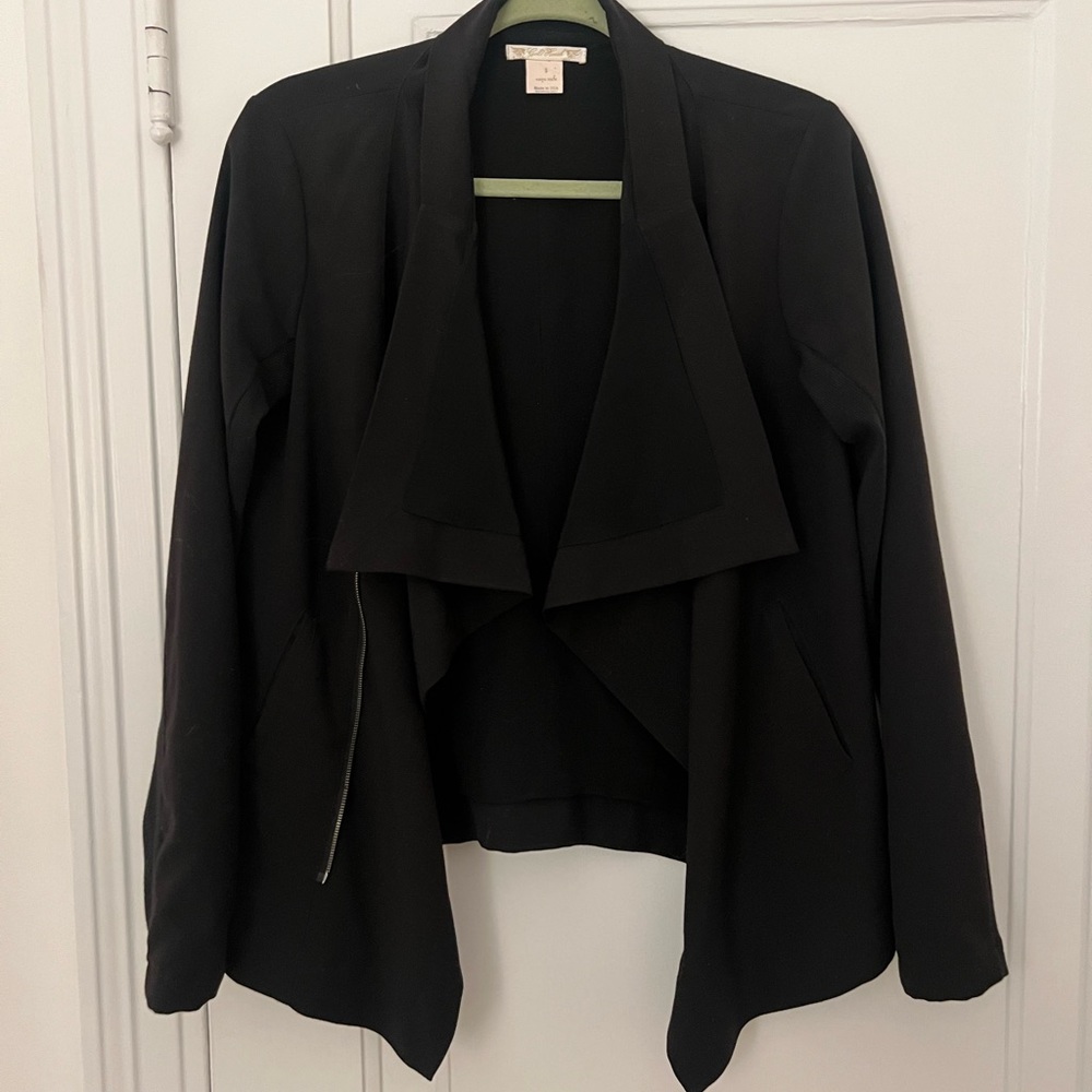 Gold Hawk silk fluid blazer jacket, size S, black